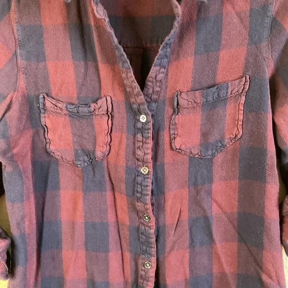 Tinsel Womens Plaid Long Sleeve‎ Button Down Top Size Medium - Picture 3 of 6